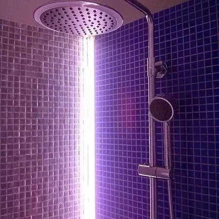 Hethatar Wellness Vendeghaz - Voeroesbegy *