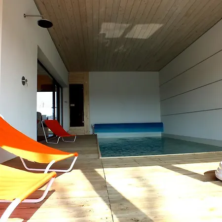 וילה Hethatar Wellness Vendeghaz - Voeroesbegy *