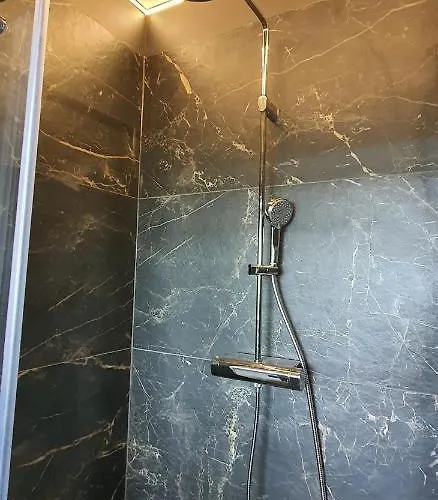 Hethatar Wellness Vendeghaz - Voeroesbegy Villa *